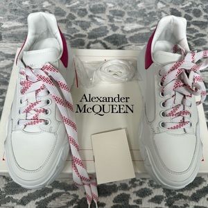 New Court Low Top Sneakers
•   Pink & White Leather
•   Suede Trim